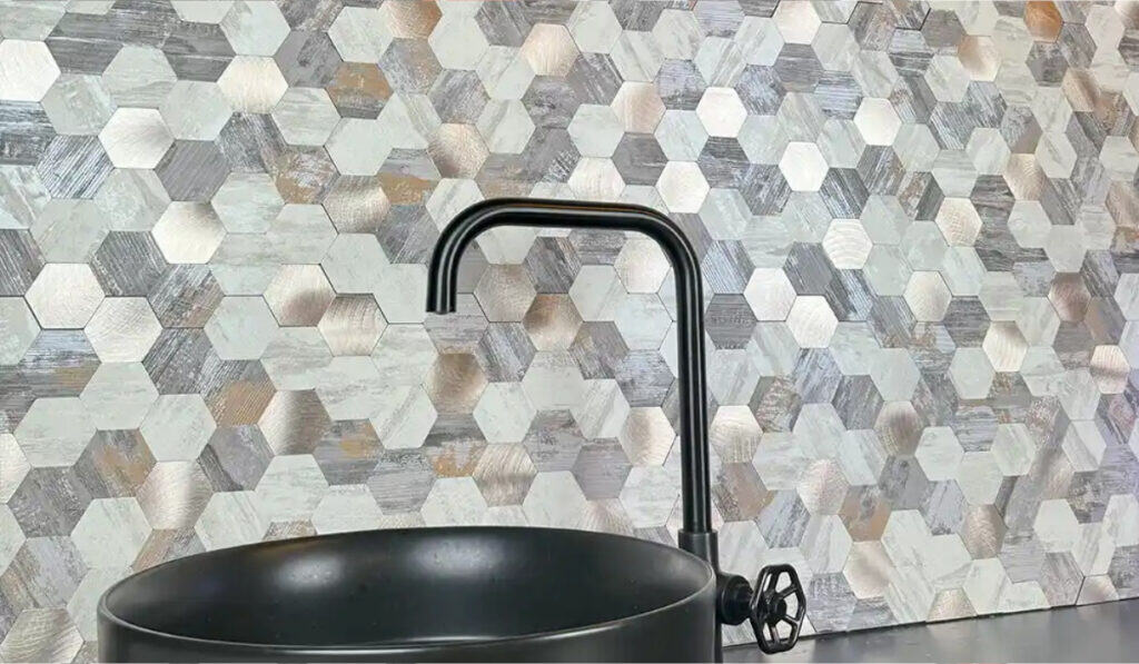 Zelfklevende tegels keuken bekijk de gids over montage voordelen en de Praxis tips